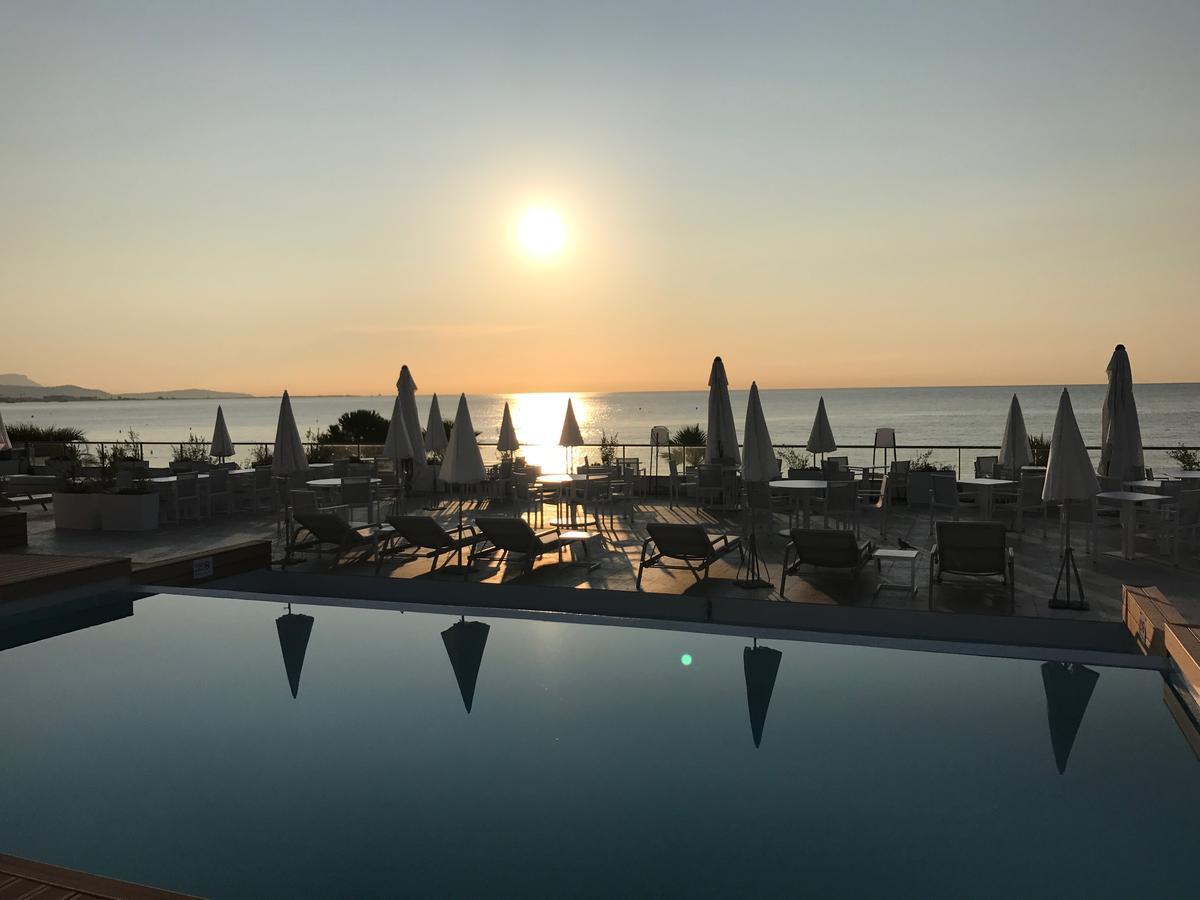 Residence Syracuse Villeneuve-Loubet Esterno foto